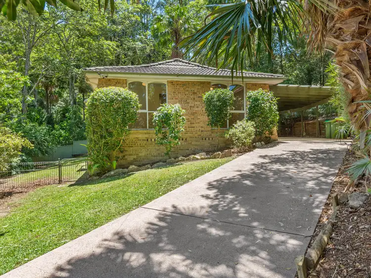 19 Paperbark Close, Wyoming NSW 2250