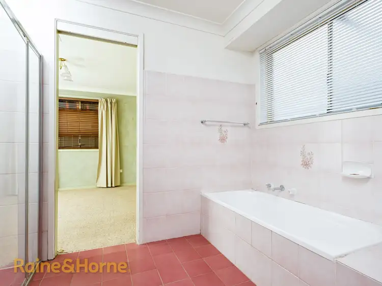 Fifth view of Homely house listing, 8 Atkins Place, Wagga Wagga NSW 2650