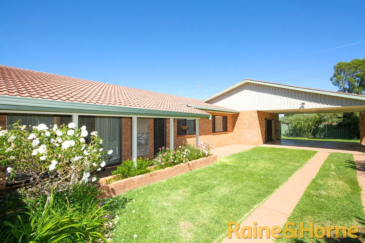 Main view of Homely house listing, 14 Sturt Circle, Dubbo NSW 2830