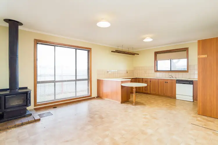 Fifth view of Homely house listing, 903 IRYMPLE AVENUE, Irymple VIC 3498
