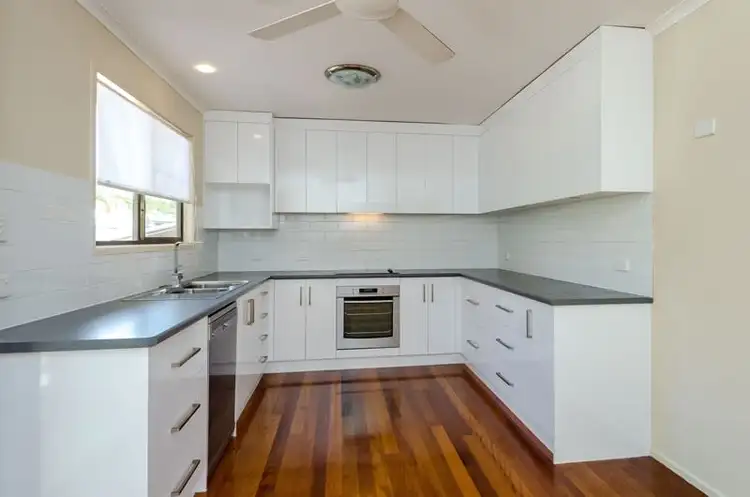 Second view of Homely house listing, 7 Carinya Drive, Clinton QLD 4680