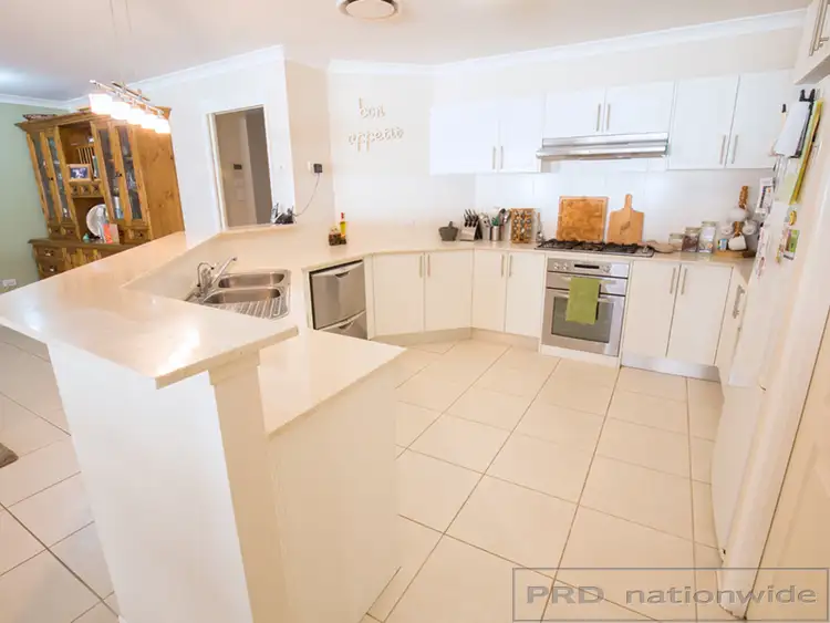 Fifth view of Homely house listing, 15 Holliday Close, Rutherford NSW 2320