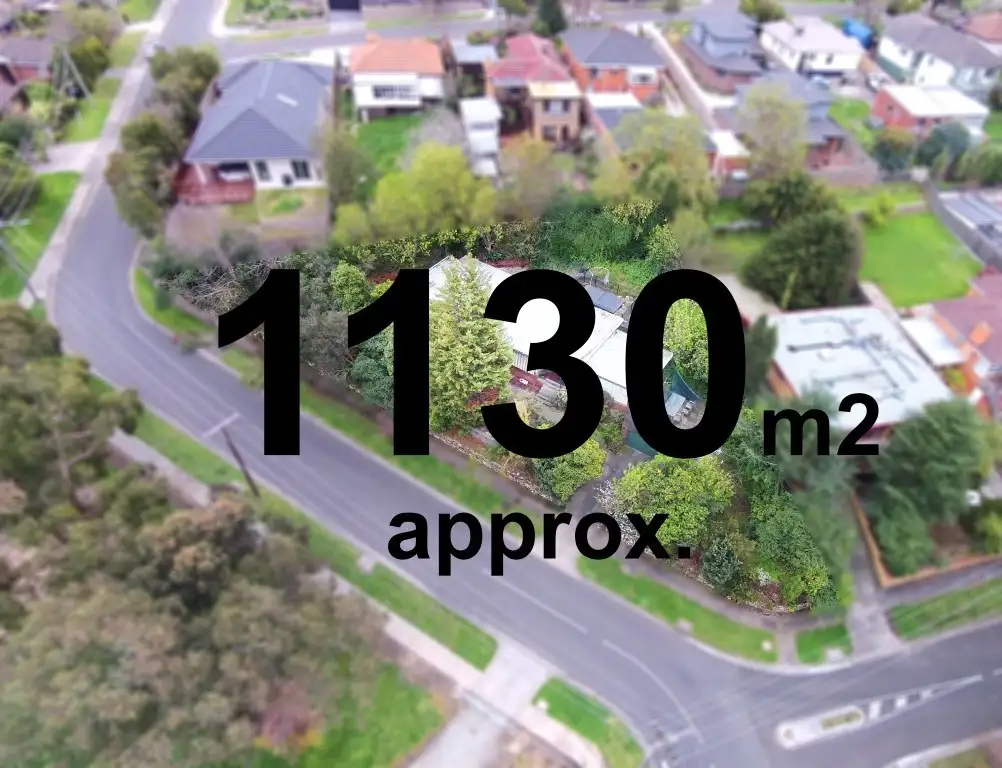 Main view of Homely house listing, 33 Carrol Grove, Mount Waverley VIC 3149