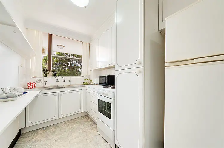 Fifth view of Homely unit listing, 1F/8-12 Sutherland Road, Chatswood NSW 2067