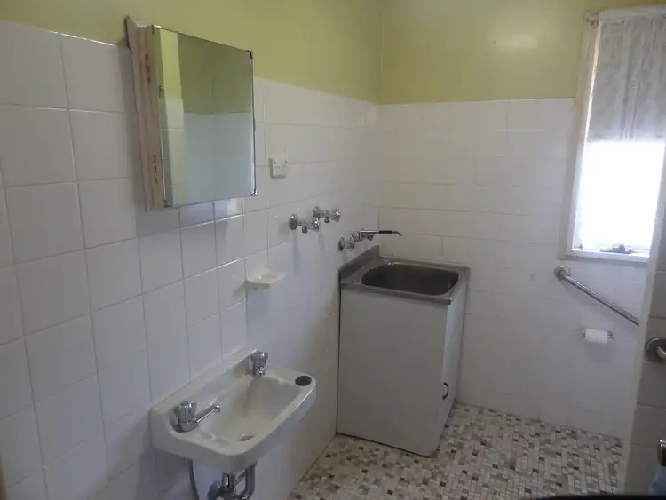 Seventh view of Homely unit listing, 98 Havenhand Way, Bathurst NSW 2795