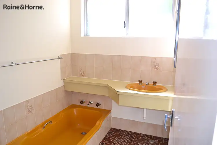Fifth view of Homely house listing, 10 Phylma Street, Armadale WA 6112