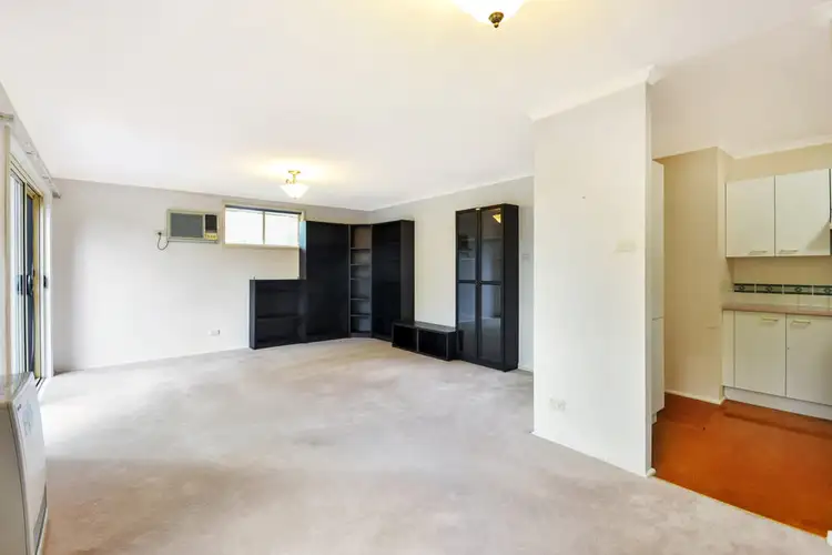 Second view of Homely house listing, 5 George Evans Close, Wentworth Falls NSW 2782