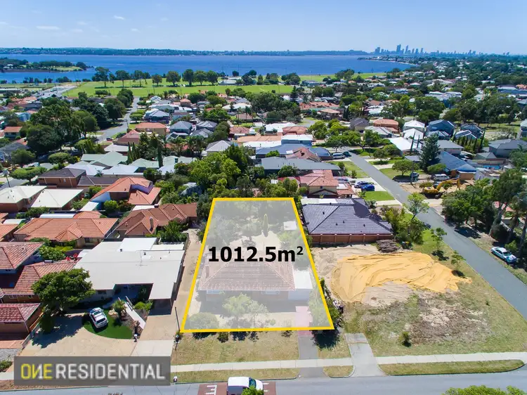 31 Davy Street, Alfred Cove WA 6154