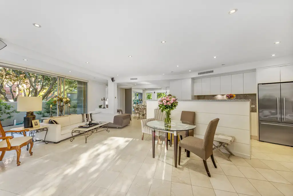 Main view of Homely apartment listing, 2/1 Leura Road, Double Bay NSW 2028