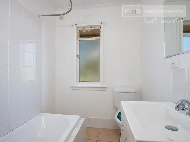 Fifth view of Homely house listing, 41 Chifley Crescent, Wagga Wagga NSW 2650