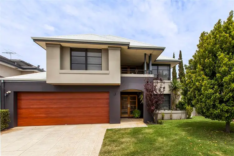 39 Gentilli Way, Salter Point WA 6152