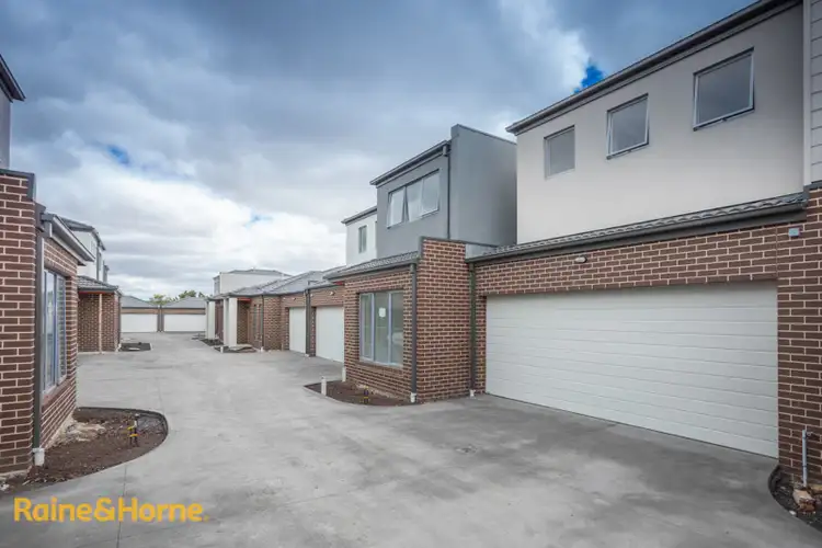 10/179 Mitchells Lane, Sunbury VIC 3429