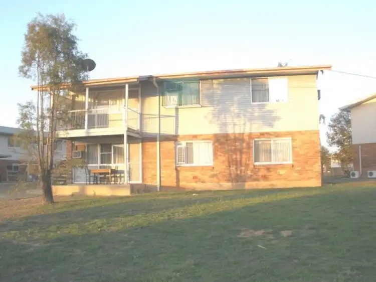 17-19 Acacia Street, Blackwater QLD 4717