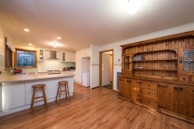 Second view of Homely house listing, 142 Earlsfield Drive, Berwick VIC 3806