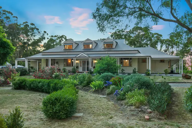 269 Post Office Road, Ross Creek VIC 3351