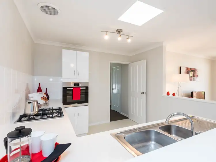 Sixth view of Homely villa listing, 1/71 Tyler Street, Joondanna WA 6060