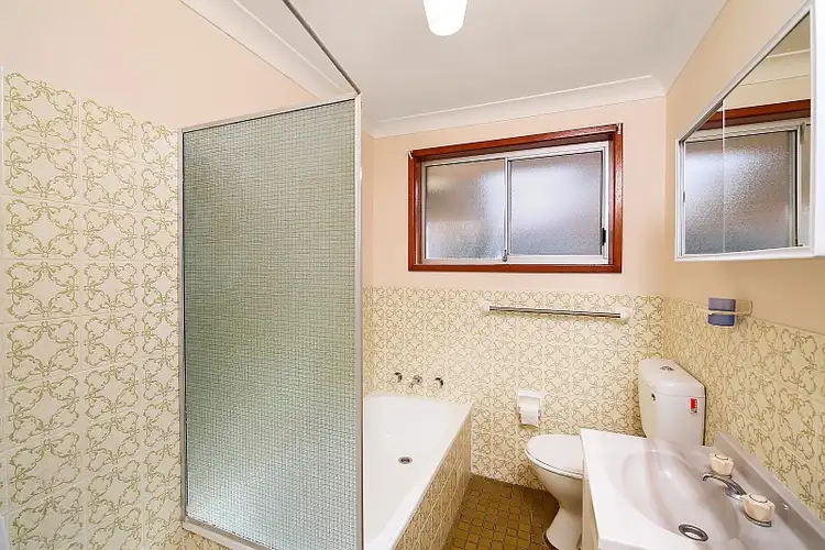 Fifth view of Homely house listing, 66 Laelana Avenue, Halekulani NSW 2262
