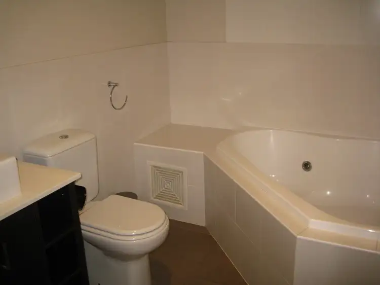 Fourth view of Homely apartment listing, 37B Cypress Drive, Mulwala NSW 2647
