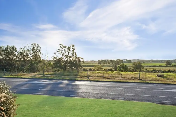 4 Jenna Drive, Raworth NSW 2321