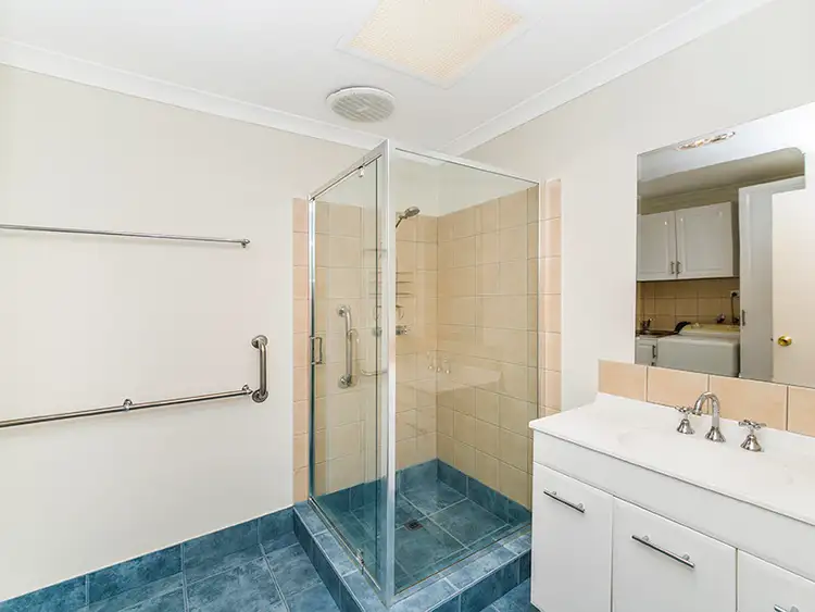 Fifth view of Homely villa listing, 21/11 Petterson Ave, Samson WA 6163