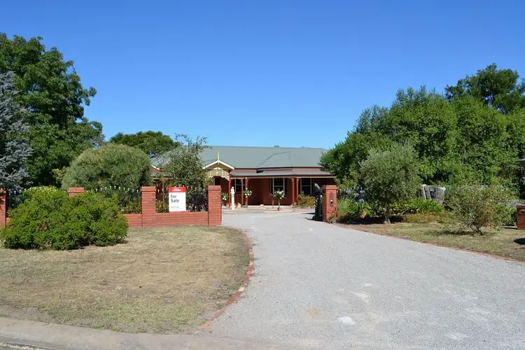 12 Redgum Drive, Ararat VIC 3377