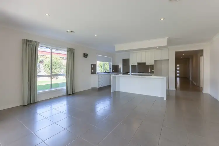 Second view of Homely house listing, 3 Carnegie Court, Trafalgar VIC 3824