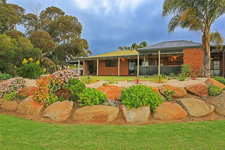 28 Bay View Rd, Port Lincoln SA 5606