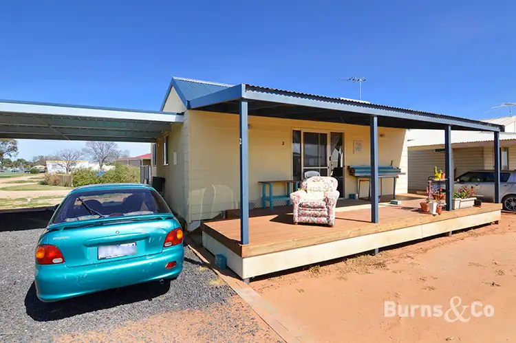 Cabin 2 Sunraysia Holiday Park, Mildura VIC 3500