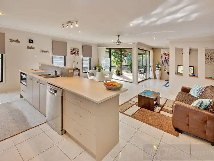 5 GINGER BELL AVENUE, Bli Bli QLD 4560