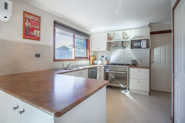 Sixth view of Homely house listing, 27 Holloway Close, Sunbury VIC 3429