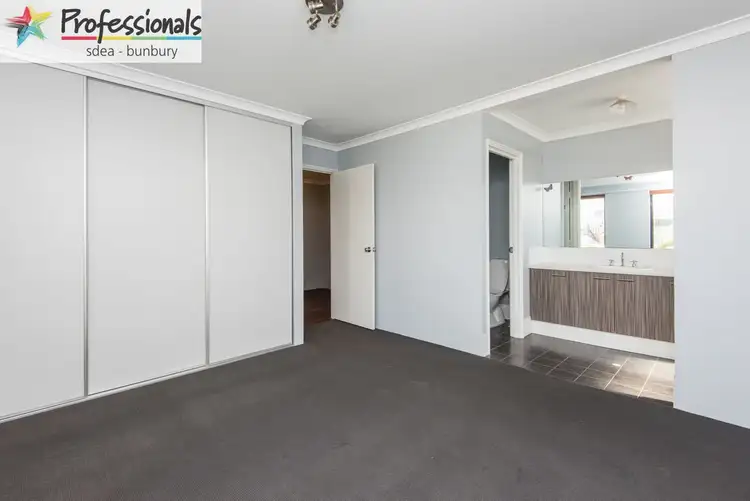 Fourth view of Homely house listing, 118 Macquarie Drive, Australind WA 6233