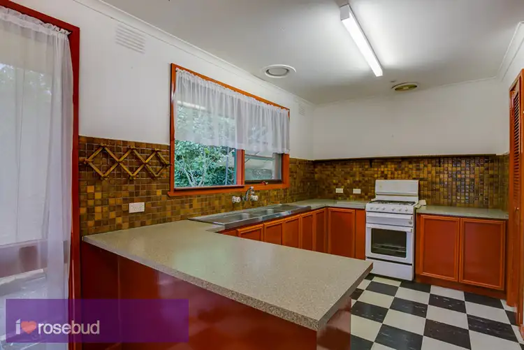Second view of Homely house listing, 31 Leura Crescent, Rosebud VIC 3939