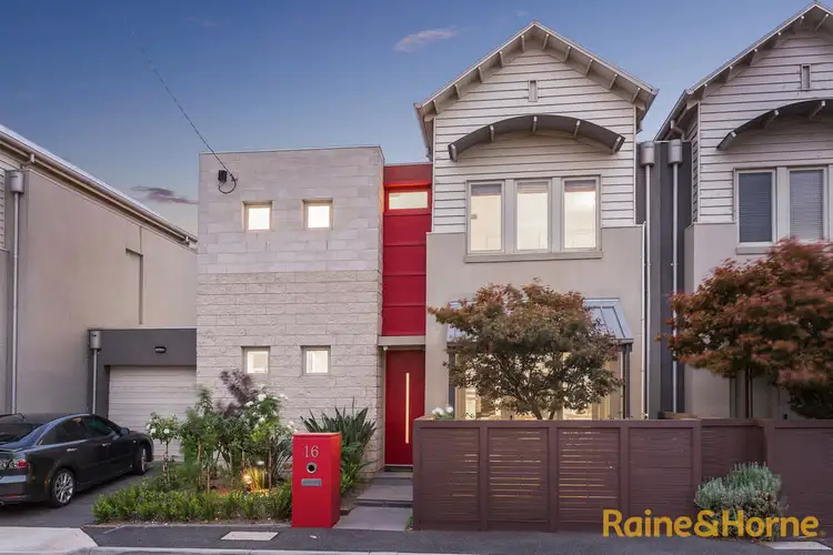 16 College St, Williamstown VIC 3016