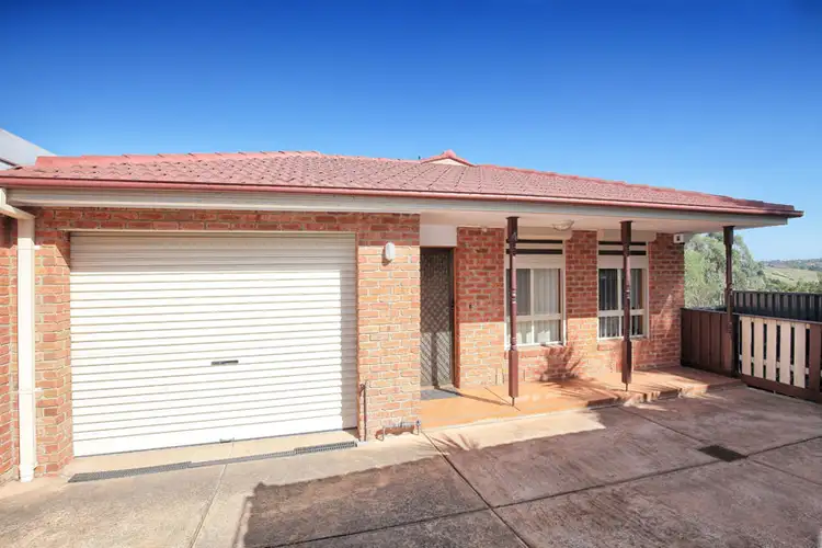 4/37 Rokewood Crescent, Meadow Heights VIC 3048