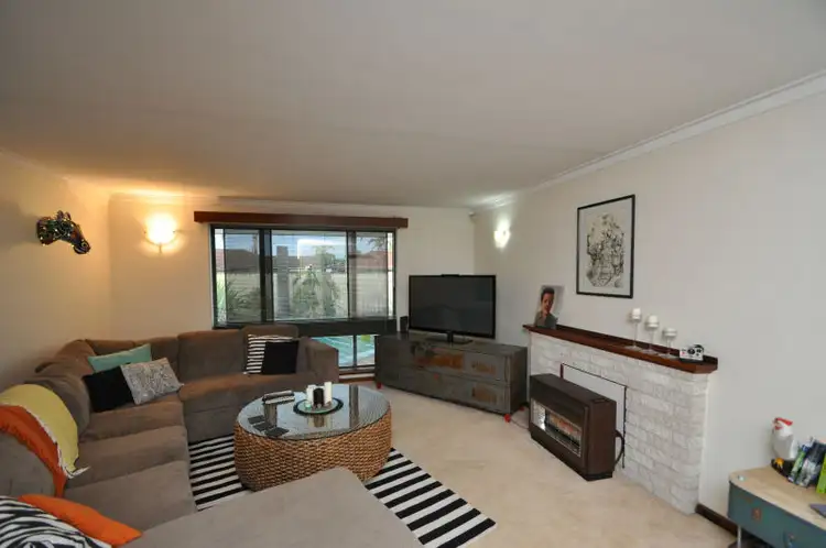 Second view of Homely house listing, 3 Leisure Way, Safety Bay WA 6169