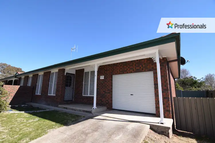 3/151 Seymour Street, Bathurst NSW 2795