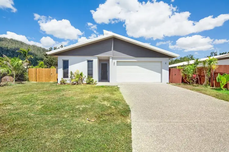 1 Corrimandle Grove, Cannonvale QLD 4802