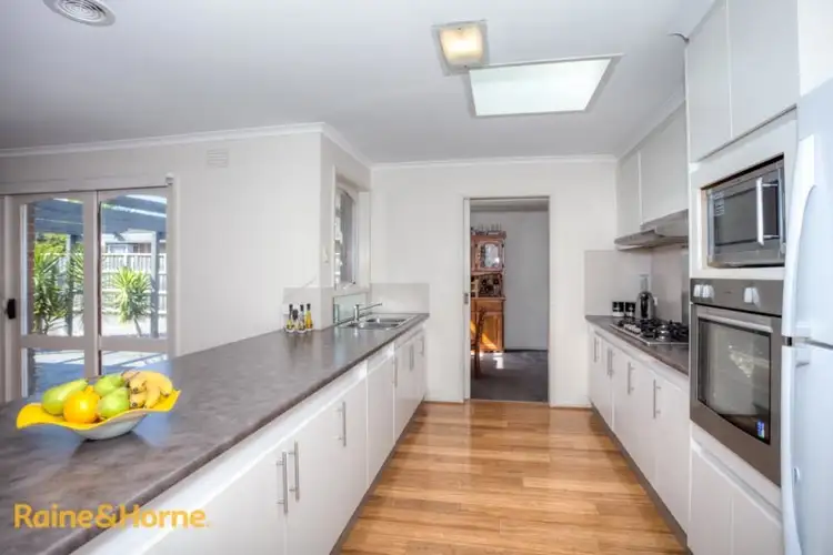 Second view of Homely house listing, 19 Fisher Court, Sunbury VIC 3429