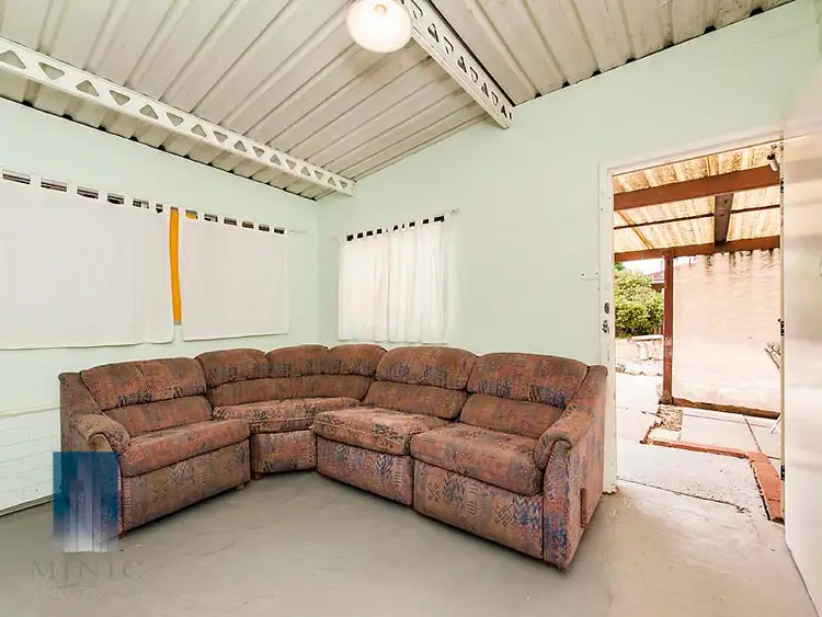 Fifth view of Homely house listing, 40 Towton Way, Langford WA 6147