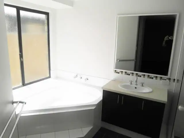 Fourth view of Homely house listing, 19 Coralgum Green, South Lake WA 6164