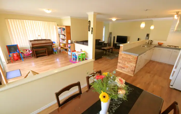 Fifth view of Homely house listing, 14 Amber Court, Warnbro WA 6169