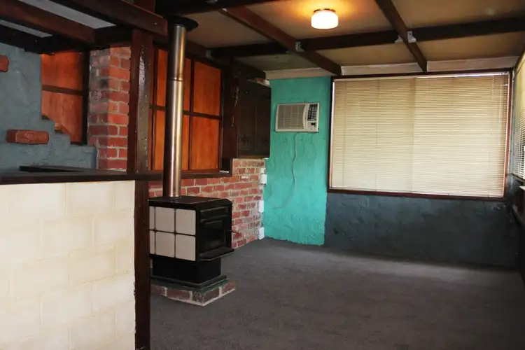 Second view of Homely house listing, 8 Fraser St, Northam WA 6401