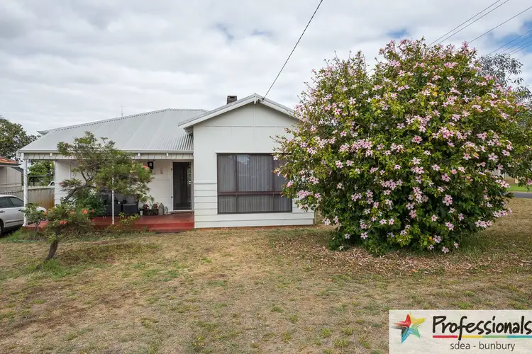111 Mangles Street, South Bunbury WA 6230