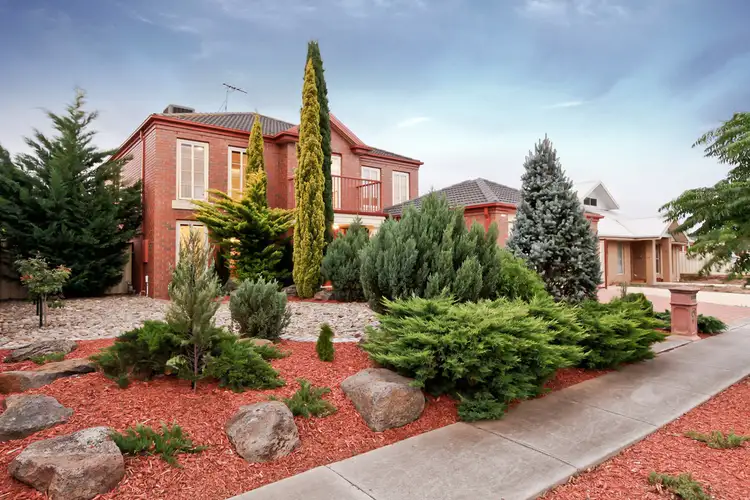 10 Amethyst Place, Werribee VIC 3030
