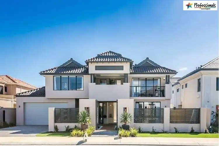 20 Romano Cres, Iluka WA 6028