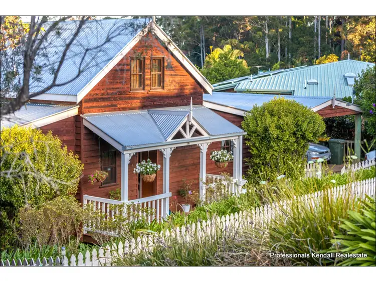 52 Paradise Drive, Tamborine Mountain QLD 4272