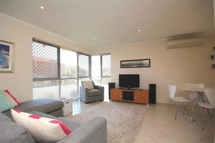 Fifth view of Homely villa listing, 1/19 Anstey St, South Perth WA 6151