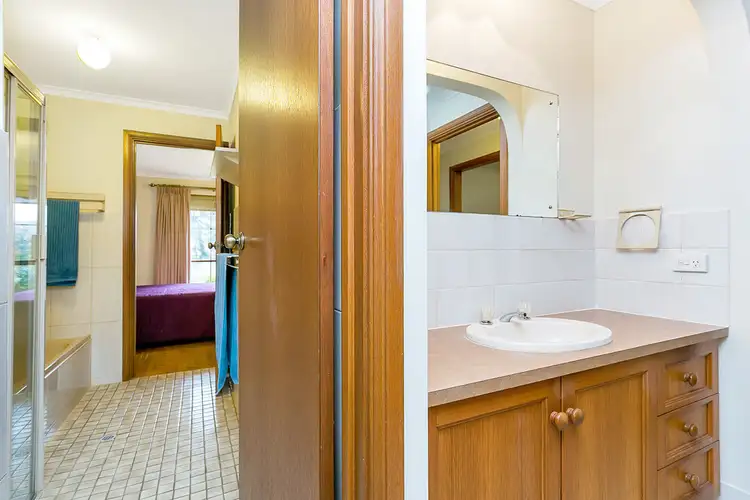 Seventh view of Homely house listing, 41 Rogana Crescent, Hallett Cove SA 5158