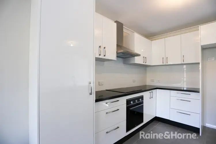 Fifth view of Homely house listing, 10 Rivett Place, Kelso NSW 2795