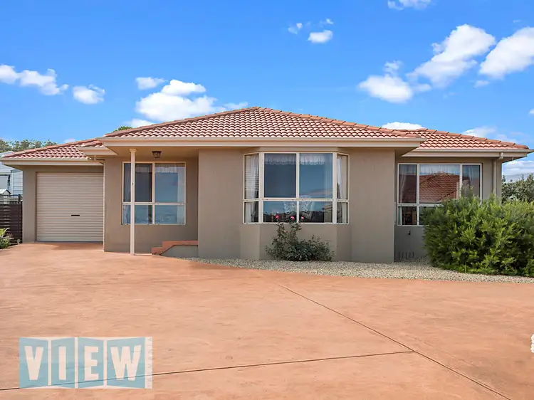 2/21 Paige Court, Warrane TAS 7018